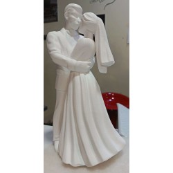 Statua sposi giovani