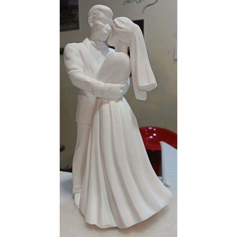 Statua sposi giovani
